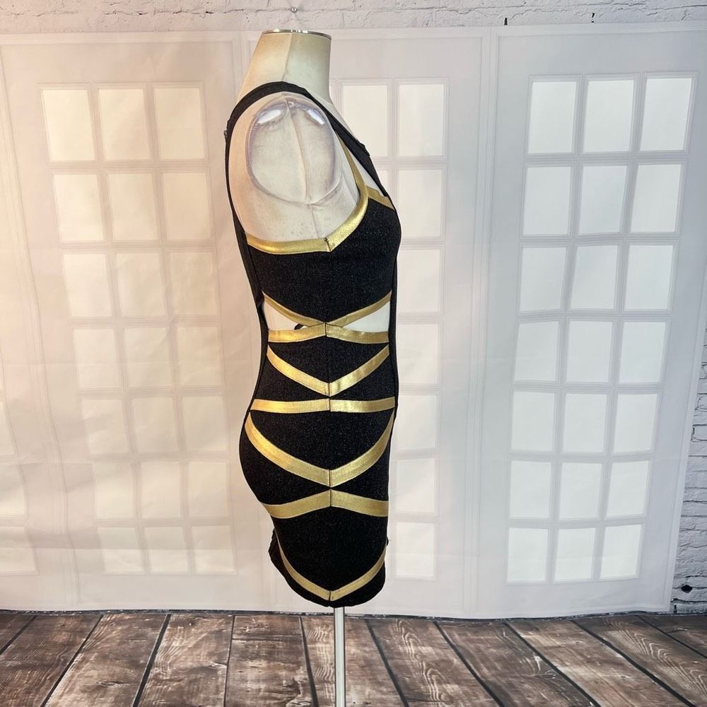 Bebe Addiction Cut Out Gold Metallic Bandage Bodycon Black Mini Dress Size S - Picture 4 of 10